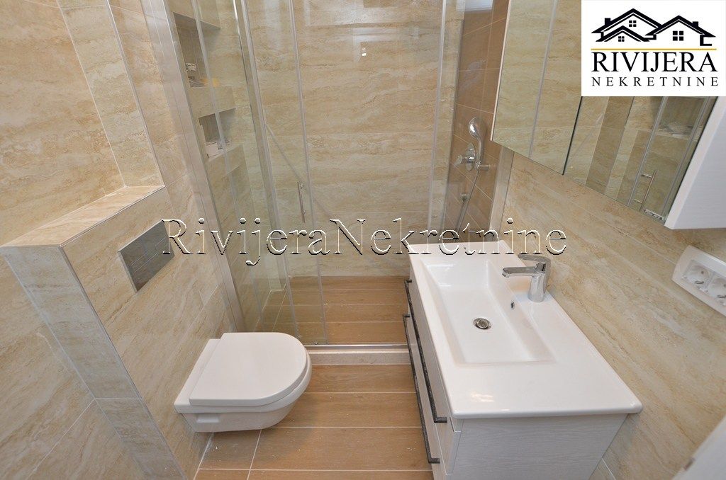 Appartamento a Herceg-Novi, Montenegro, 96 m² - foto 12