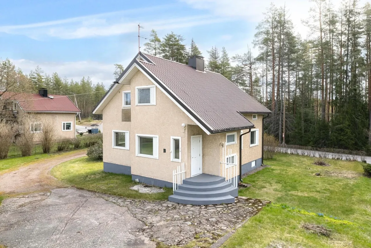 Casa en Kouvola, Finlandia, 127 m² - imagen 1