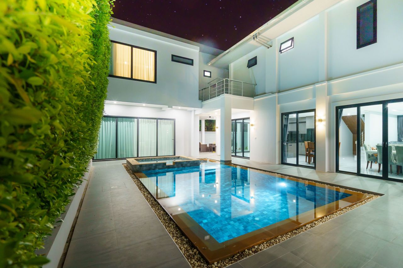 Villa in Phuket, Thailand, 1 580 m² - picture 2