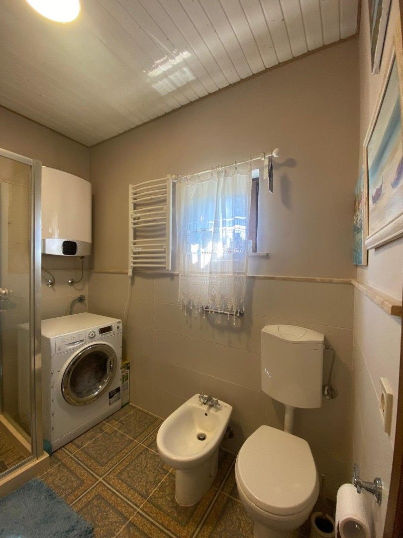 Casa en Krimovica, Montenegro, 76 m² - imagen 10