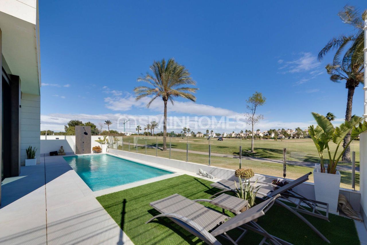 Villa à Pilar de la Horadada, Espagne, 122 m² - image 1