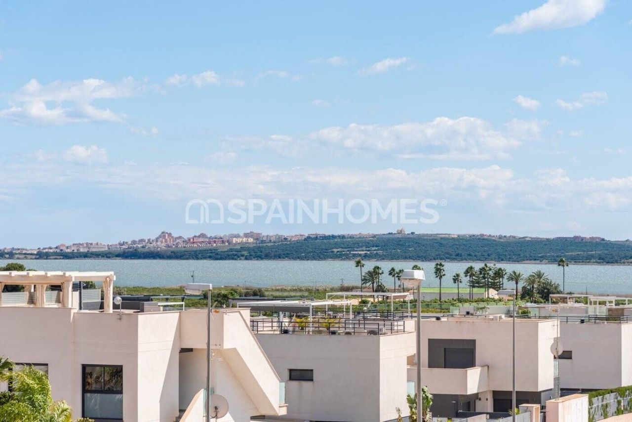 Villa in Los Montesinos, Spain, 116 m² - picture 12