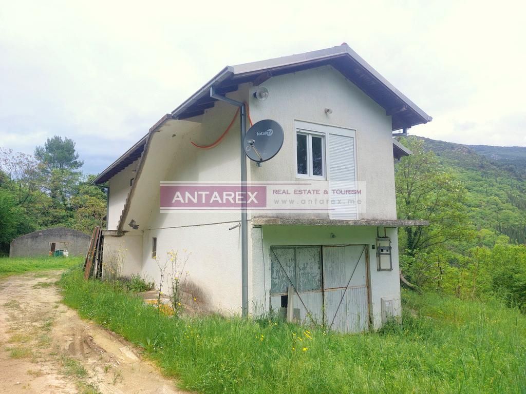 Villa in Igalo, Montenegro, 230 m² - Foto 1