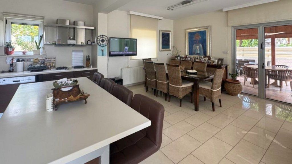 Appartement à Limassol, Chypre, 306 m² - image 1