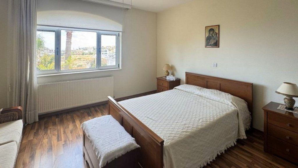 Flat in Limassol, Cyprus, 306 m² - picture 3