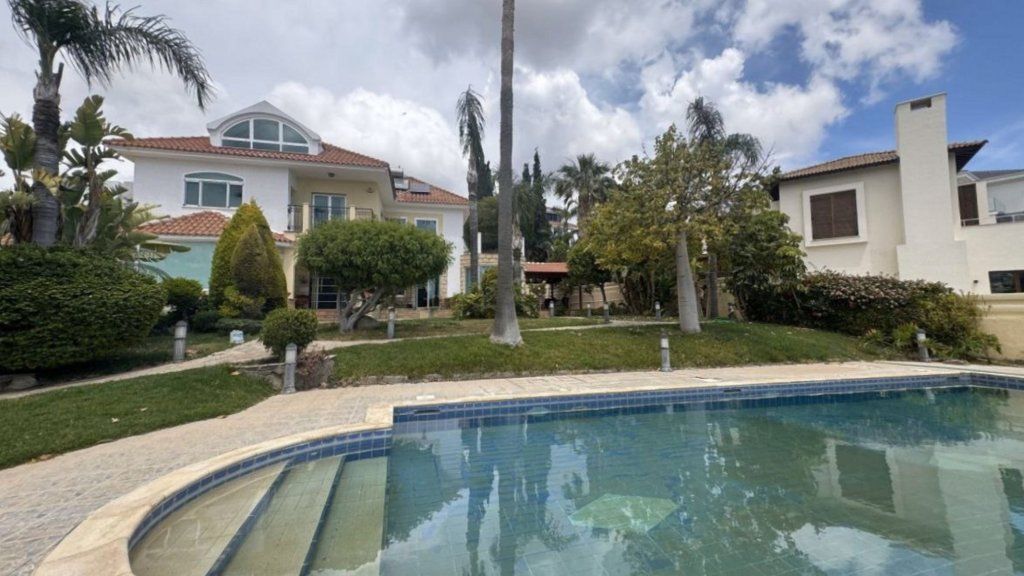 Flat in Limassol, Cyprus, 306 m² - picture 9