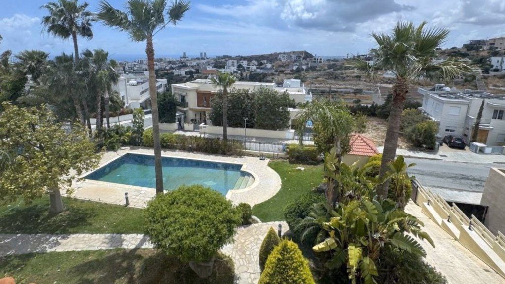 Flat in Limassol, Cyprus, 306 m² - picture 13