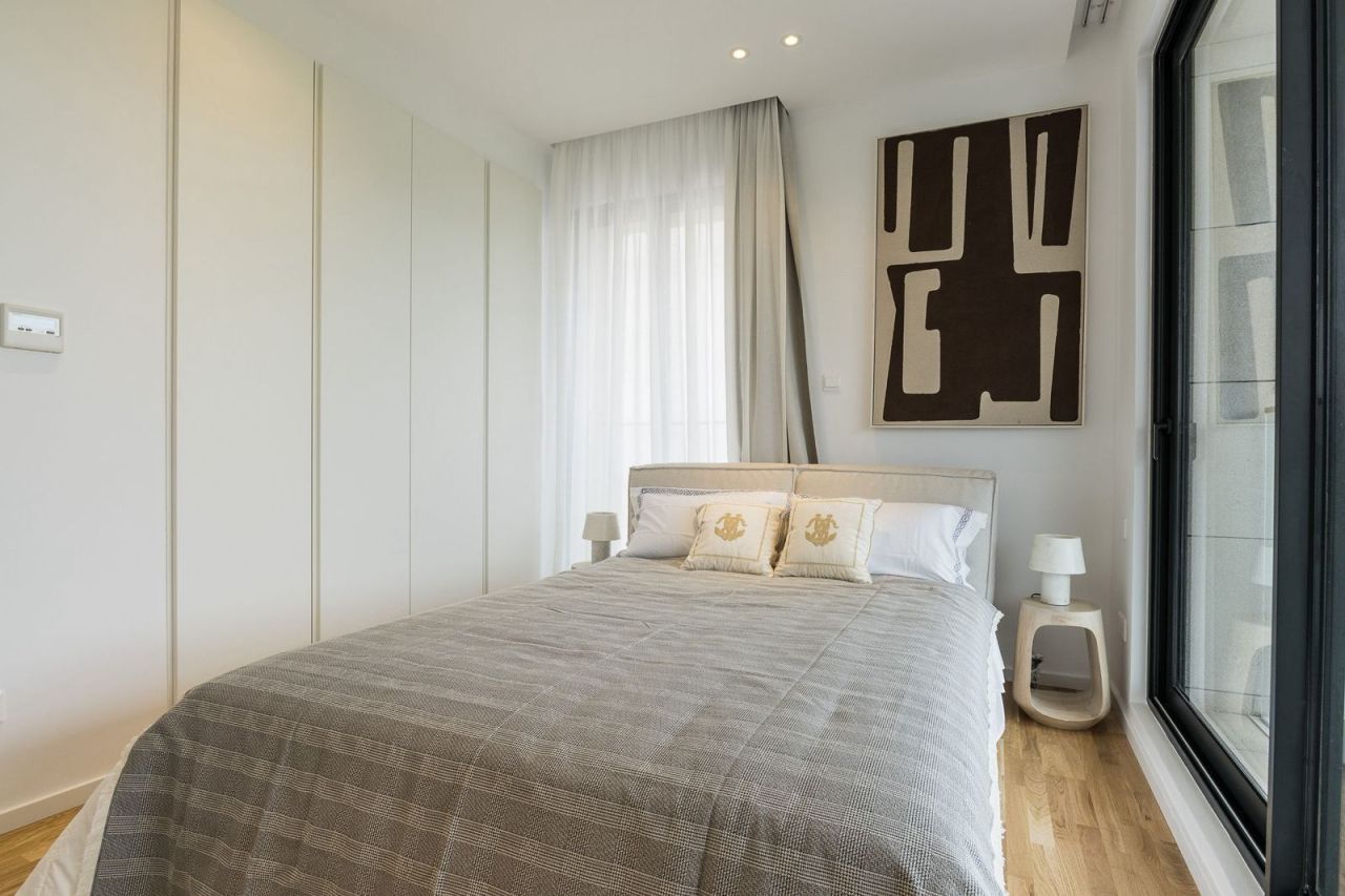 Apartment in Agios Tychon, Cyprus, 412 m² - picture 1