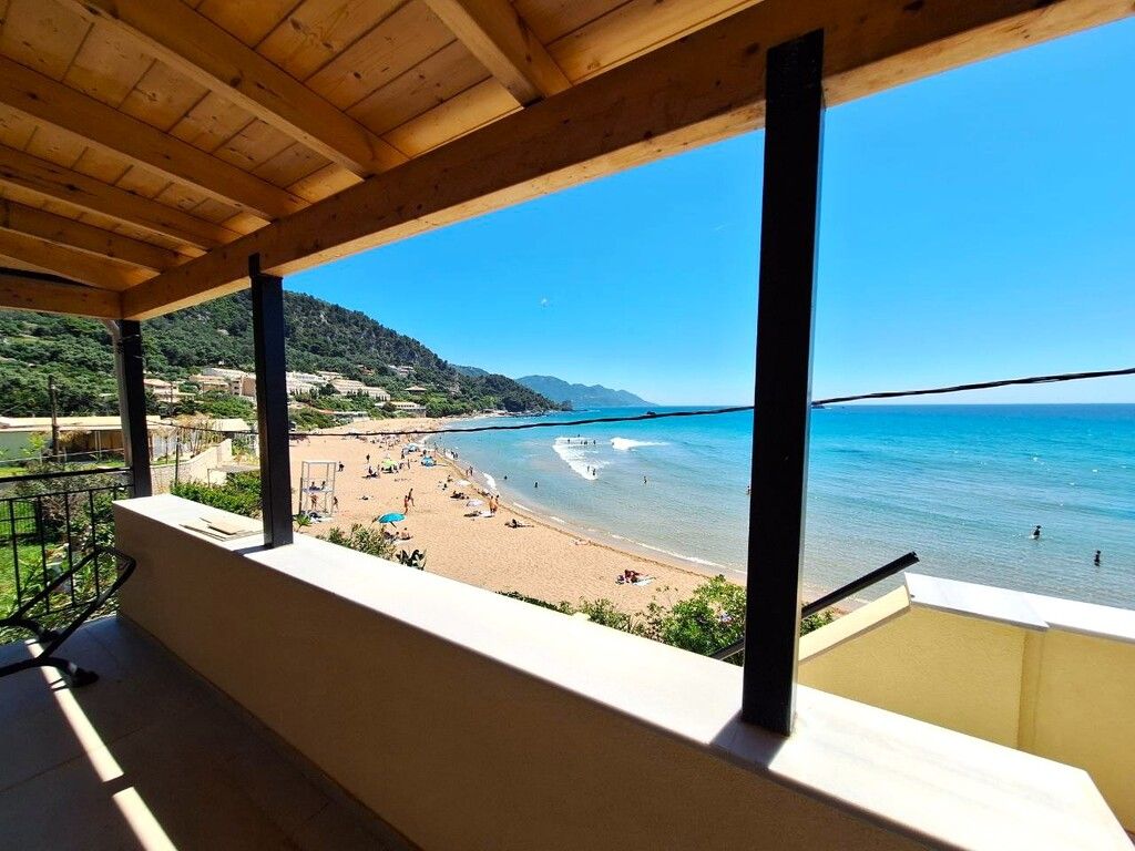 House in Corfu, Greece, 392 m² - picture 1