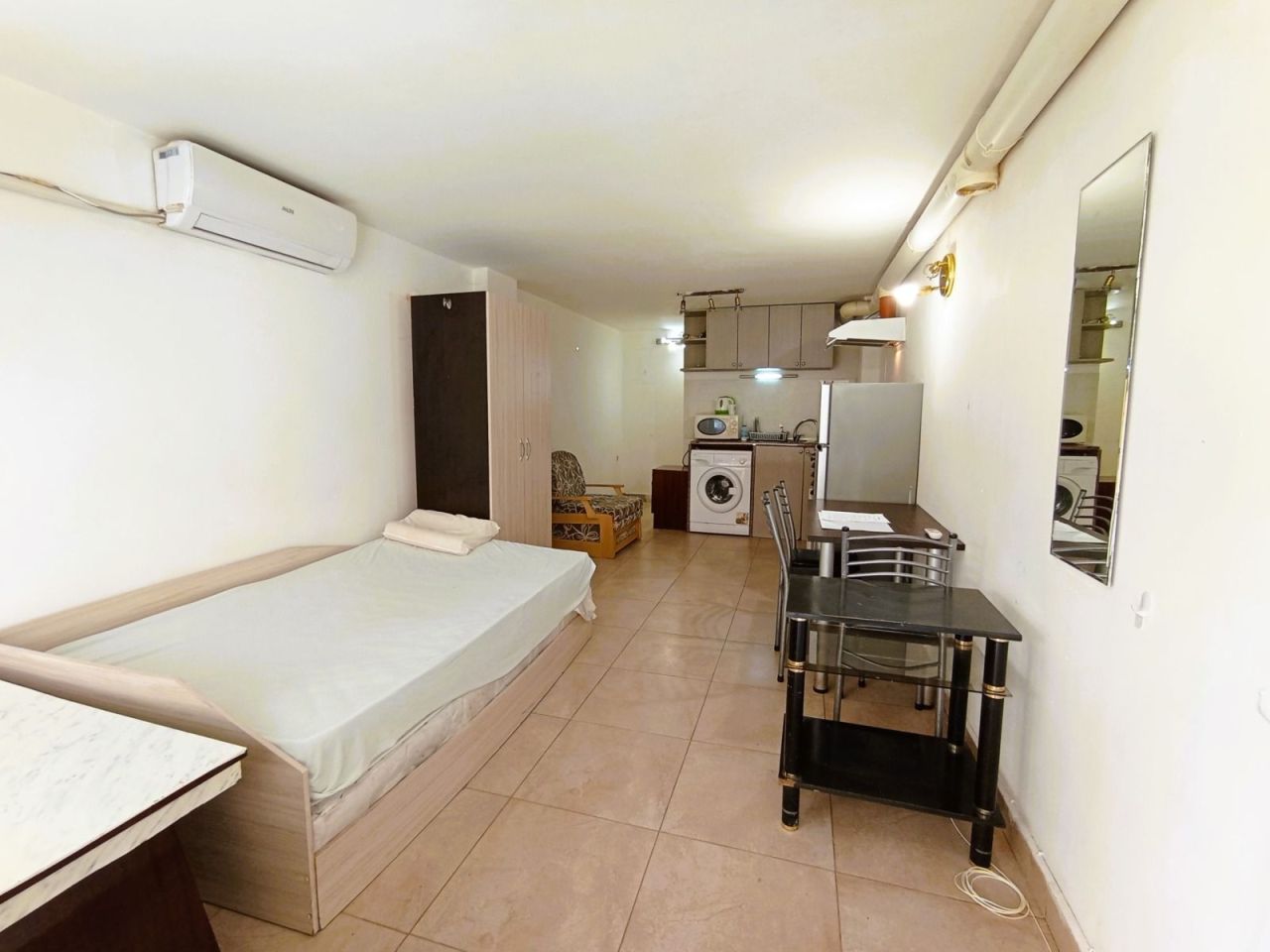 Flat in Varna, Bulgaria, 30 m² - picture 2