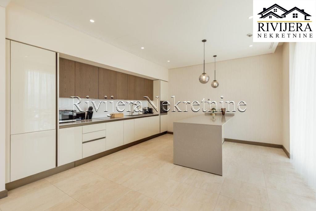 Penthouse in Herceg-Novi, Montenegro, 314 m² - Foto 4