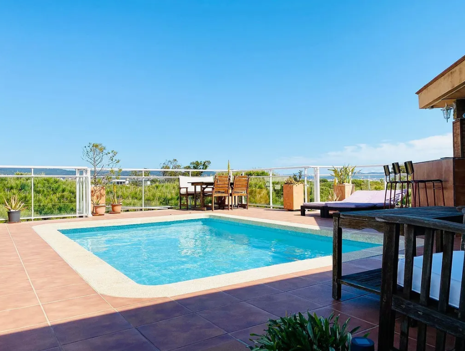 Apartment in Gava Mar, Spain, 130 m² - picture 5