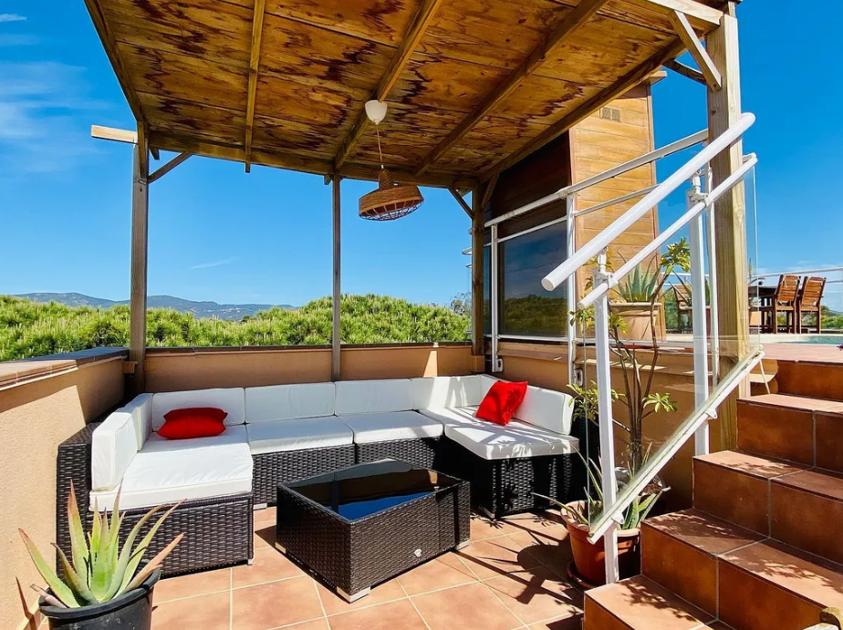 Apartment in Gava Mar, Spain, 130 m² - picture 7