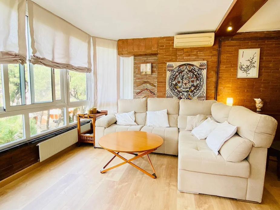 Apartment in Gava Mar, Spain, 130 m² - picture 11