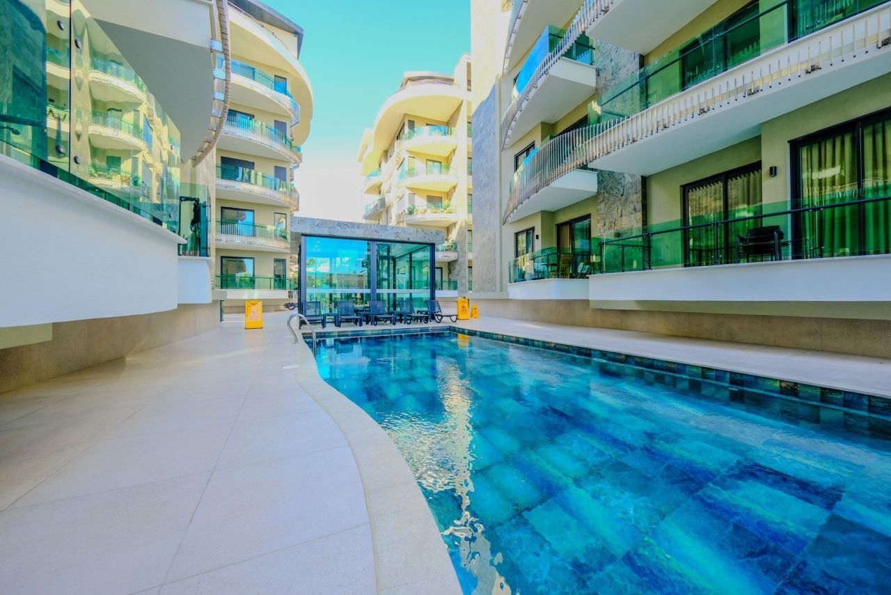 Flat in Alanya, Turkey, 55 m² - picture 1
