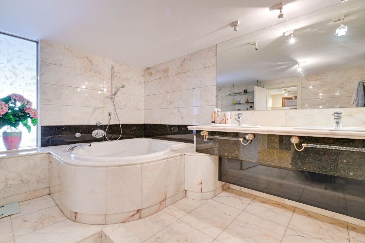 Townhouse sulla Costa Brava, Spagna, 374 m² - foto 8