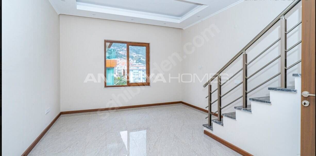 Bureau à Alanya, Turquie, 150 m² - image 3