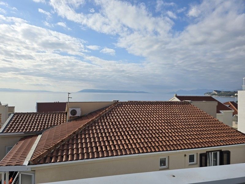 Hotel Tucepi, Croacia, 352 m² - imagen 1