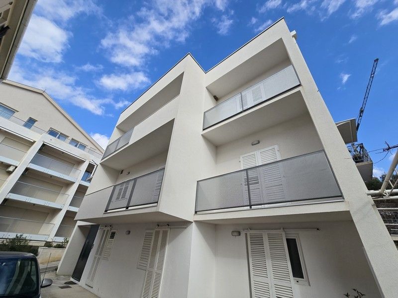 Hotel Tucepi, Croacia, 352 m² - imagen 2