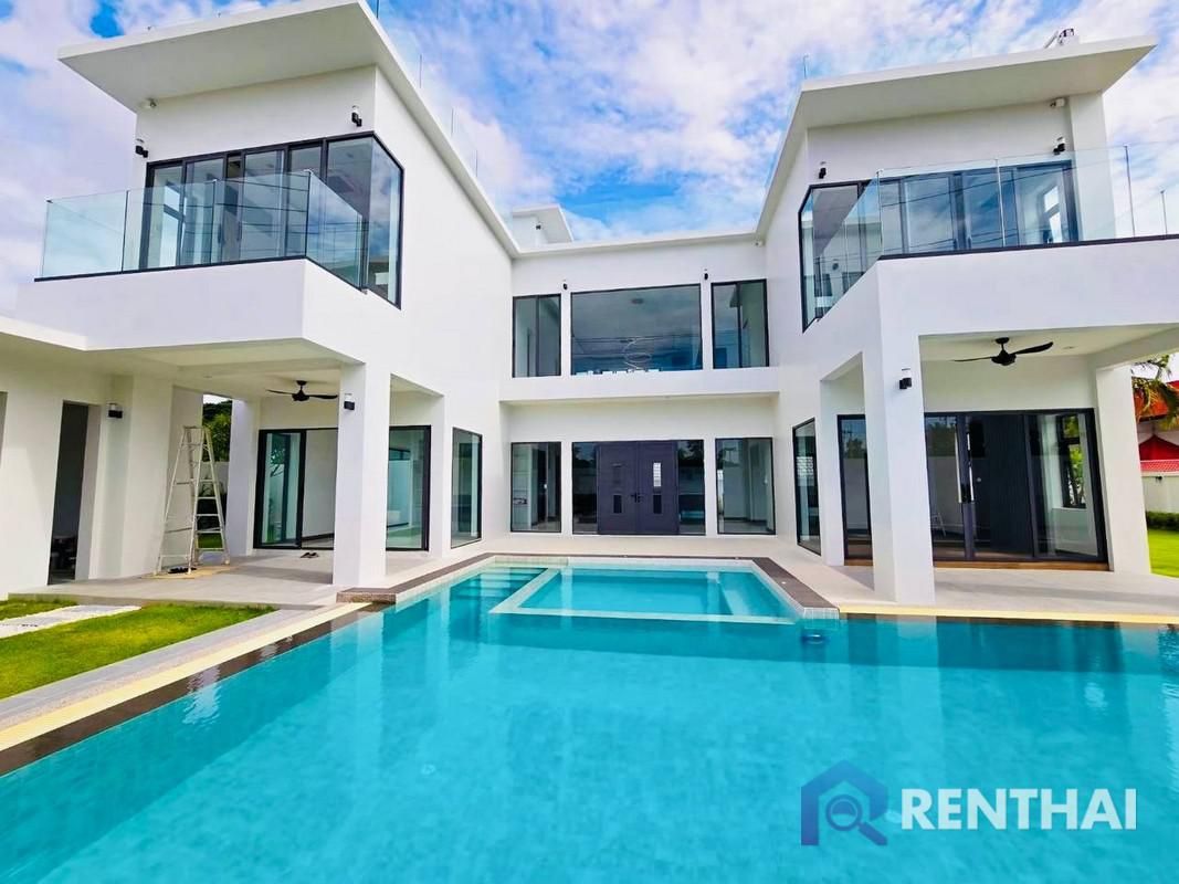 Villa in Pattaya, Thailand, 520 m² - picture 1
