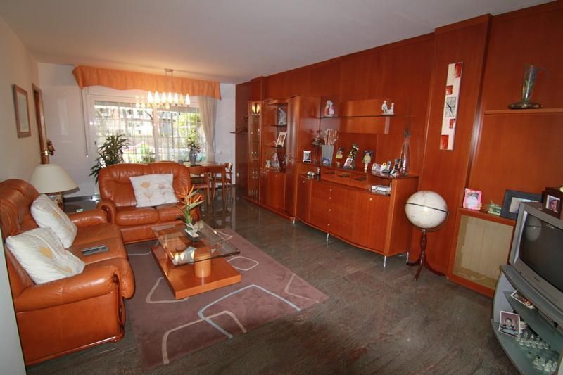 Casa en Gava Mar, España, 375 m² - imagen 6