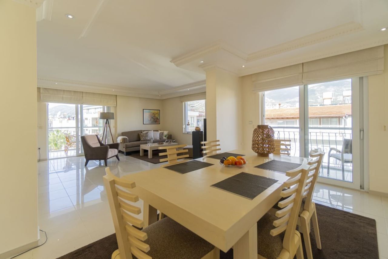 Penthouse in Alanya, Türkei, 190 m² - Foto 1