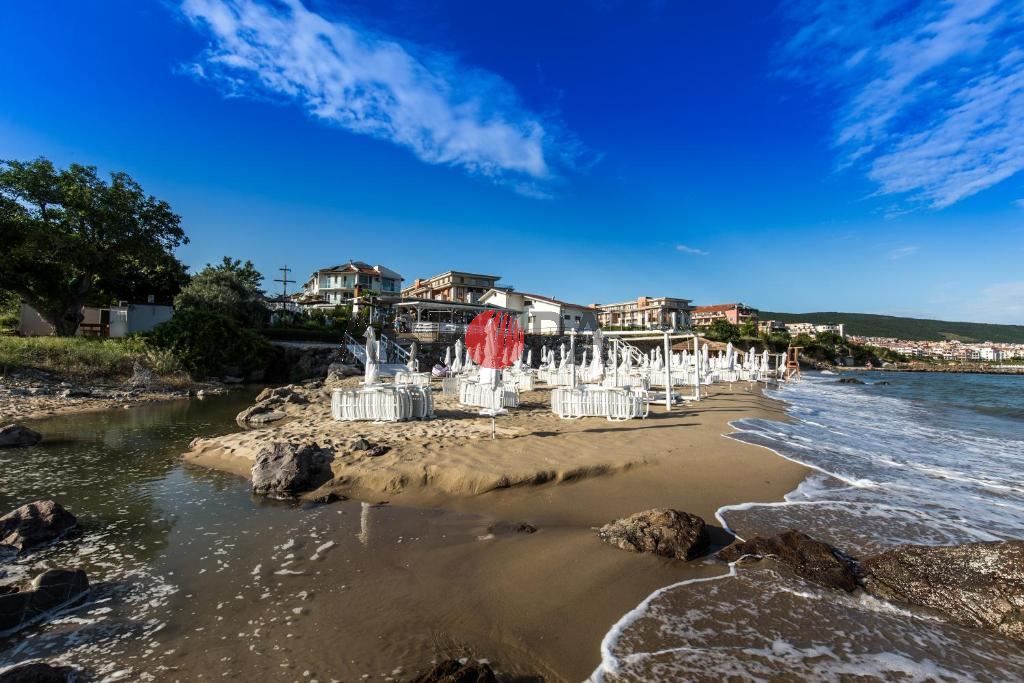 Piso en Sveti Vlas, Bulgaria, 70 m² - imagen 1