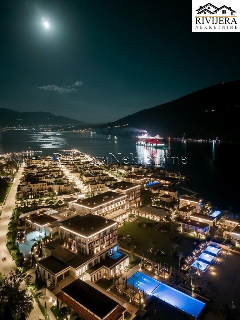 Appartement à Herceg-Novi, Monténégro, 82 m² - image 3