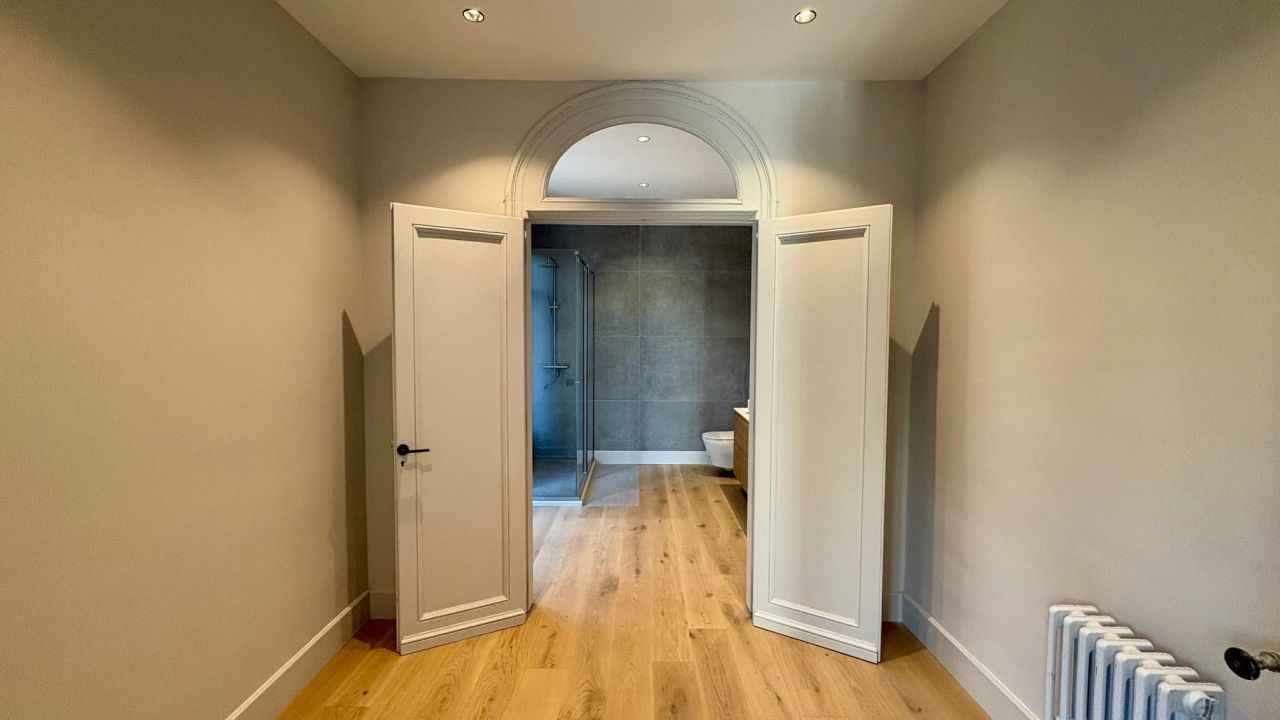 Flat in Barcelona, Spain, 252 m² - picture 12