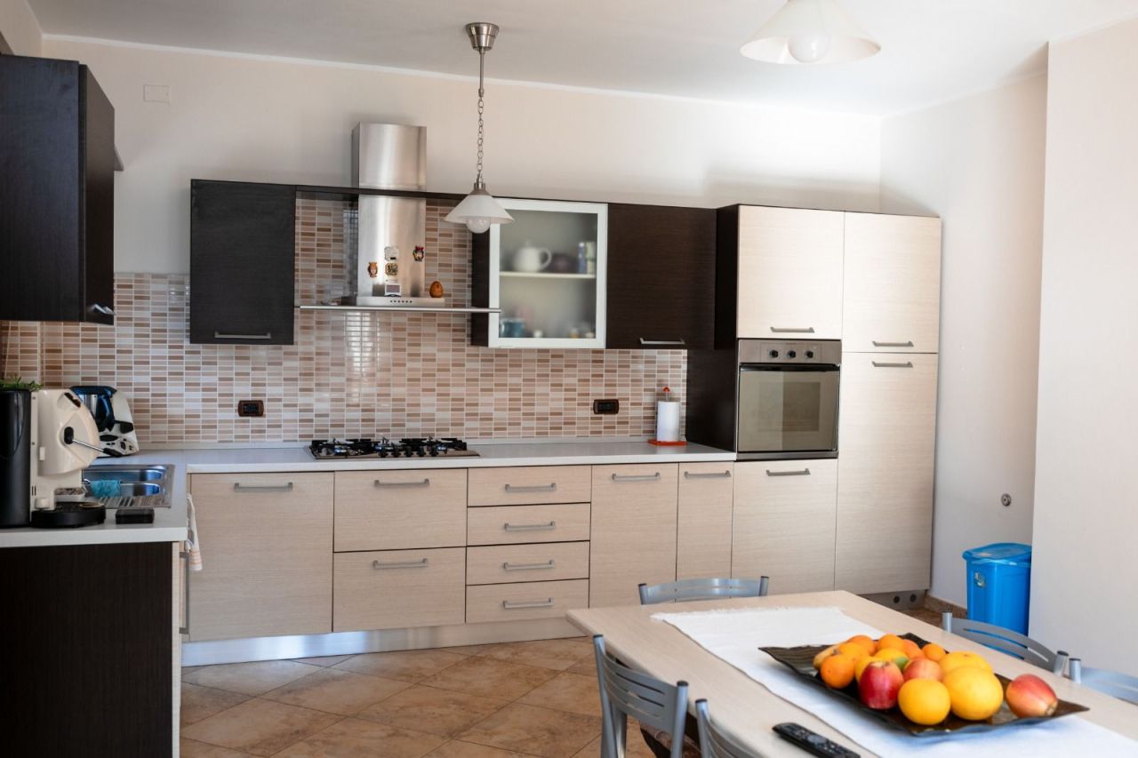 Appartement à Orsomaro, Italie, 230 m² - image 5