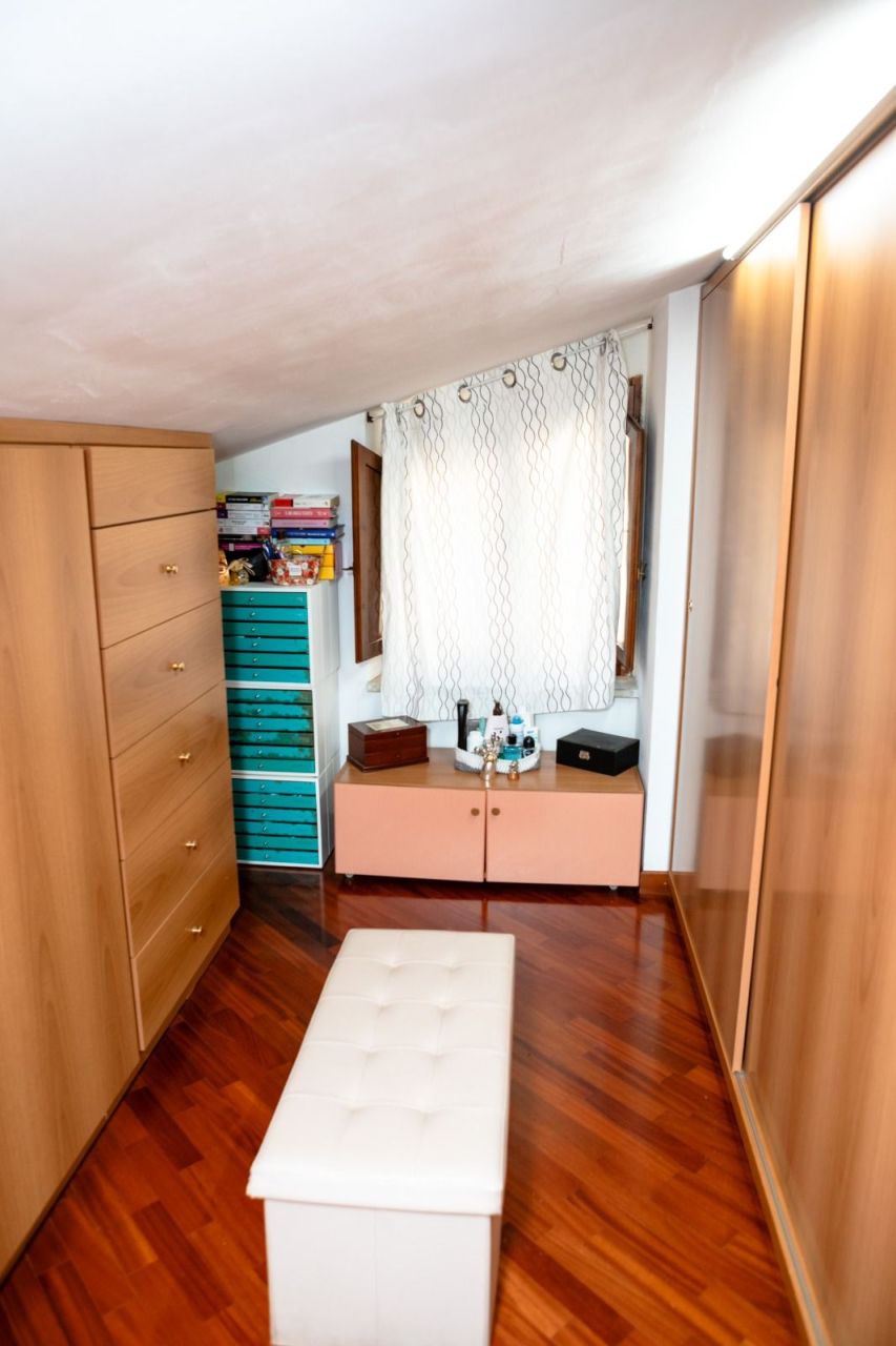 Appartement à Orsomaro, Italie, 230 m² - image 10