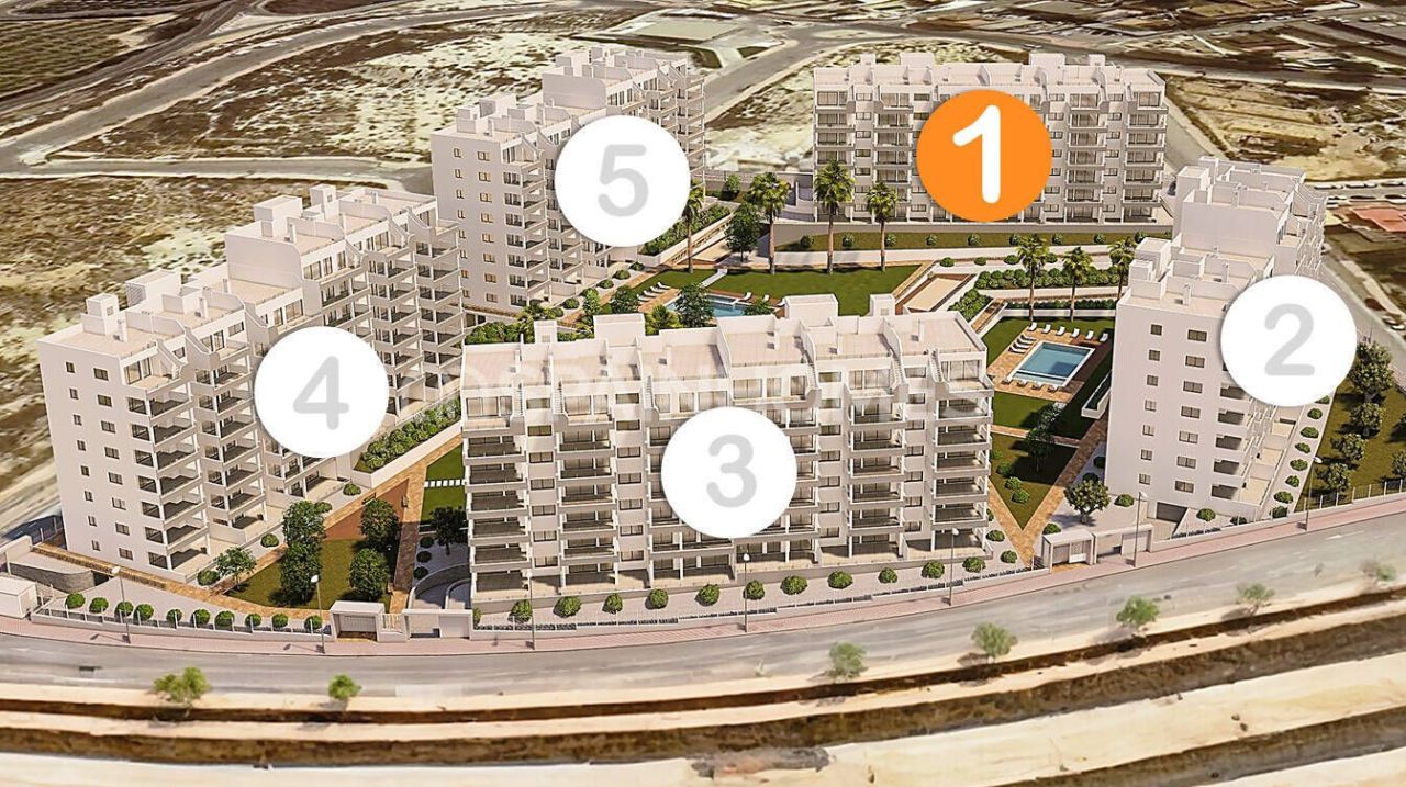 Apartamento en San Miguel de Salinas, España, 98 m² - imagen 1