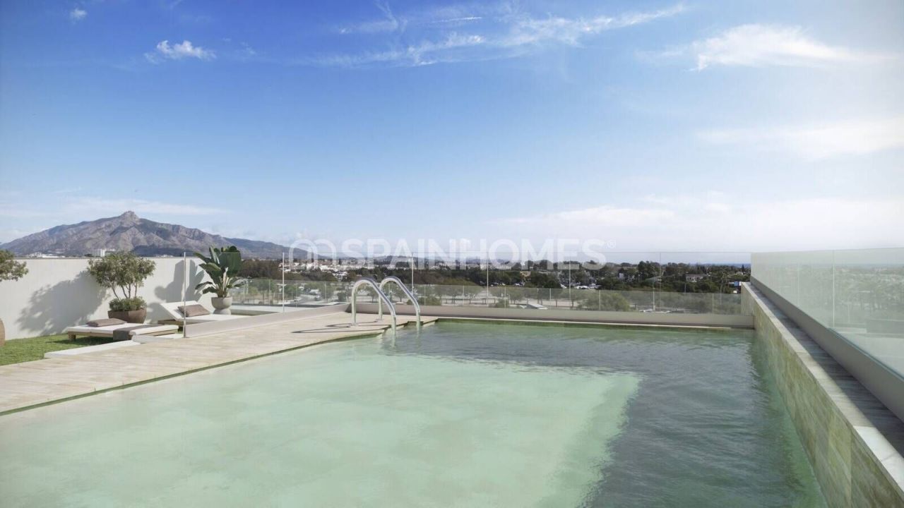 Apartamento en Marbella, España, 94 m² - imagen 1