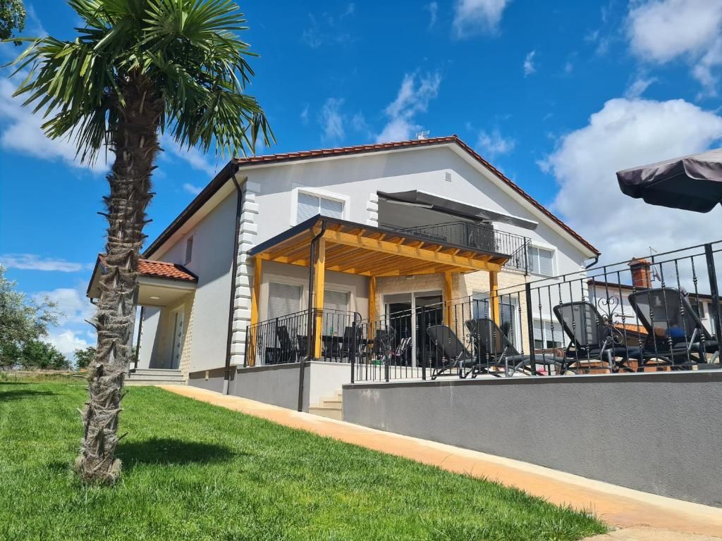 Villa Kaštelir-Labinci, Kroatien, 450 m² - Foto 2