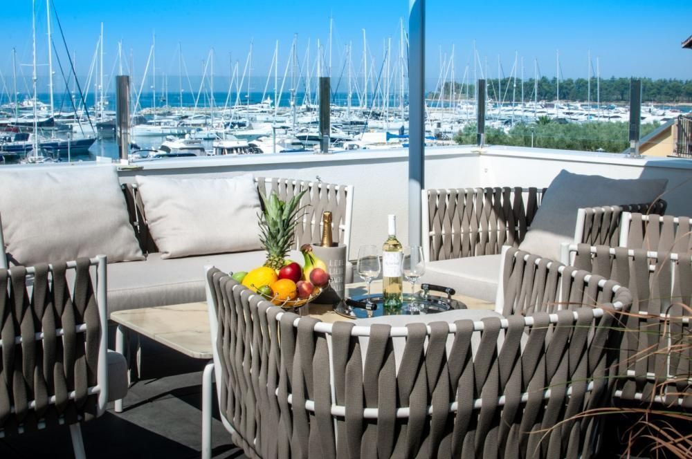 Villa en Novigrad, Croacia, 237 m² - imagen 2