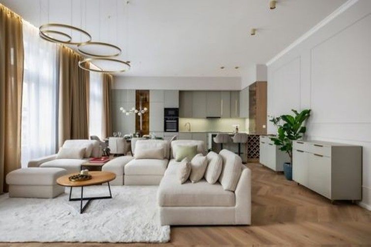 Apartment in Budapest, Hungary, 154 m² - picture 1