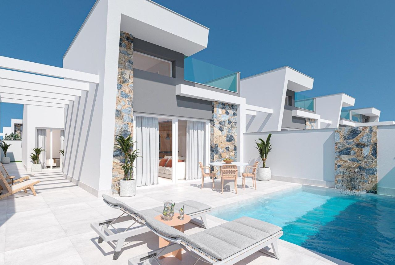 Villa en Los Alcázares, España, 105 m² - imagen 1
