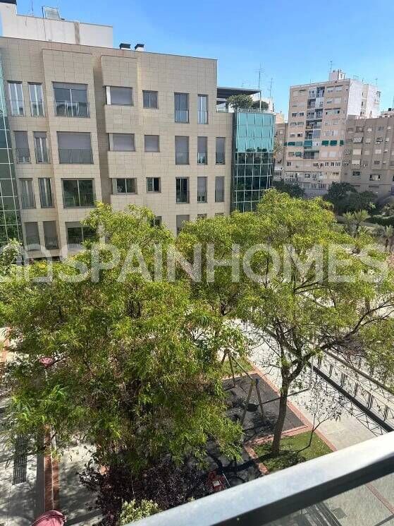 Ático en Elche, España, 93 m² - imagen 1