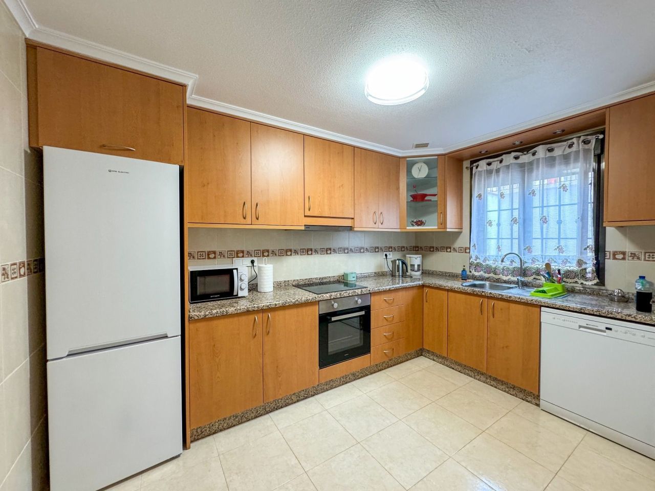 Bungalow in San Miguel de Salinas, Spanien, 140 m² - Foto 10