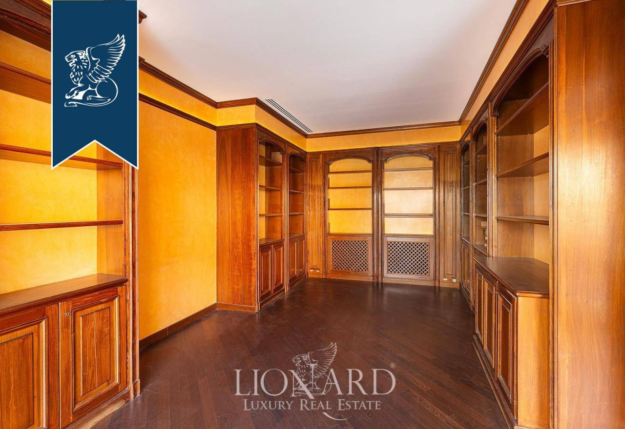 Apartamento en Milán, Italia, 470 m² - imagen 4