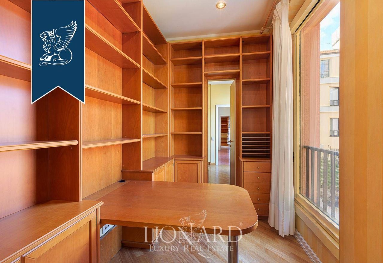 Apartamento en Milán, Italia, 470 m² - imagen 19