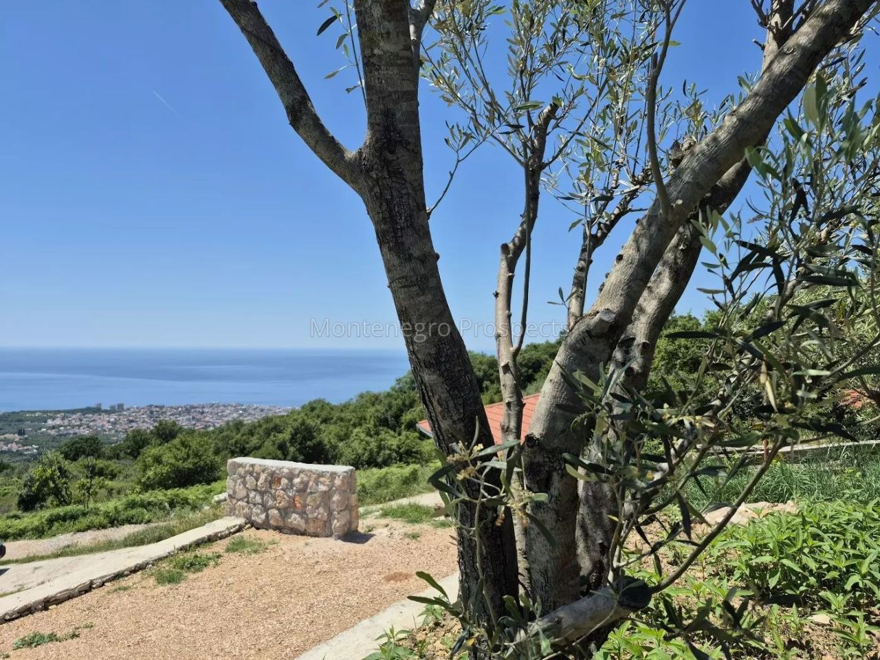 Land in Dobra Voda, Montenegro - picture 6