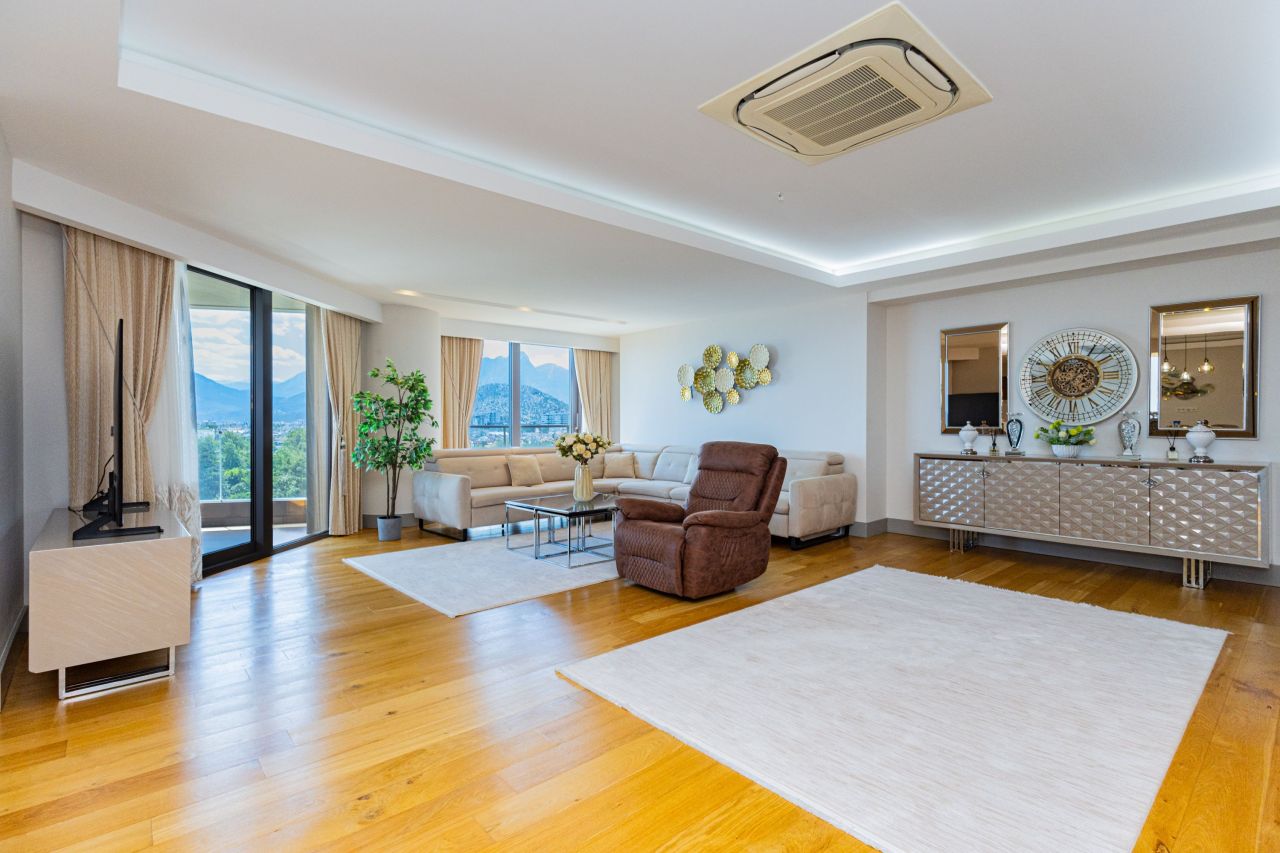 Flat in Antalya, Turkey, 207 m² - picture 3