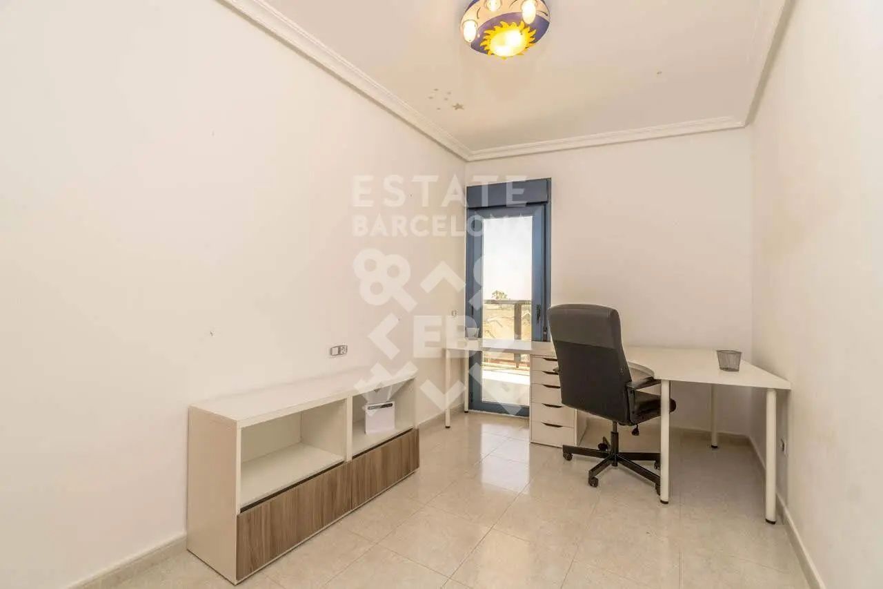 Apartment in Torrevieja, Spain, 122 m² - picture 11