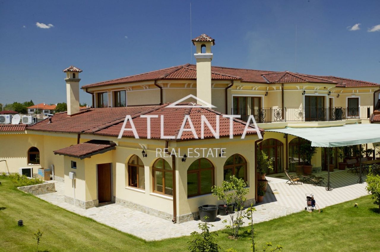 House in Priseltsi, Bulgaria, 2 000 m² - picture 1