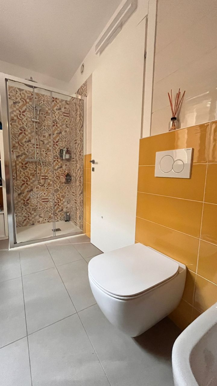 Apartamento en provincia de Monza y Brianza, Italia, 220 m² - imagen 11