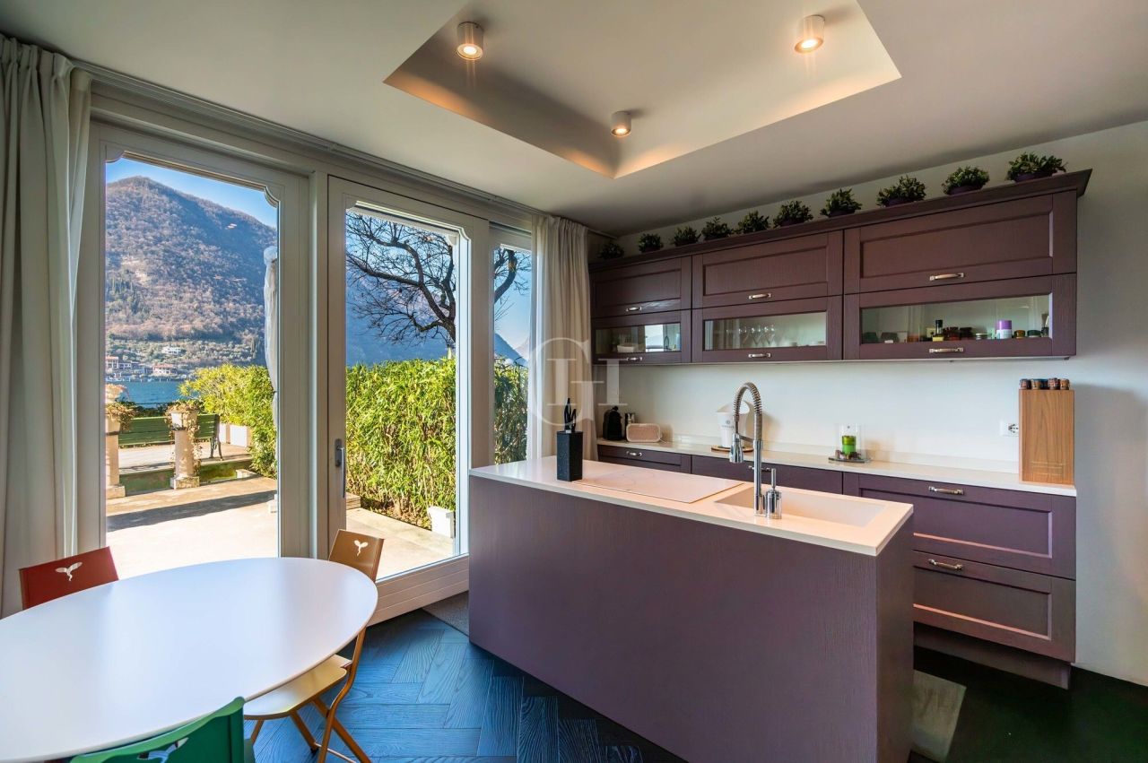 Villa in Iseosee, Italien, 270 m² - Foto 9