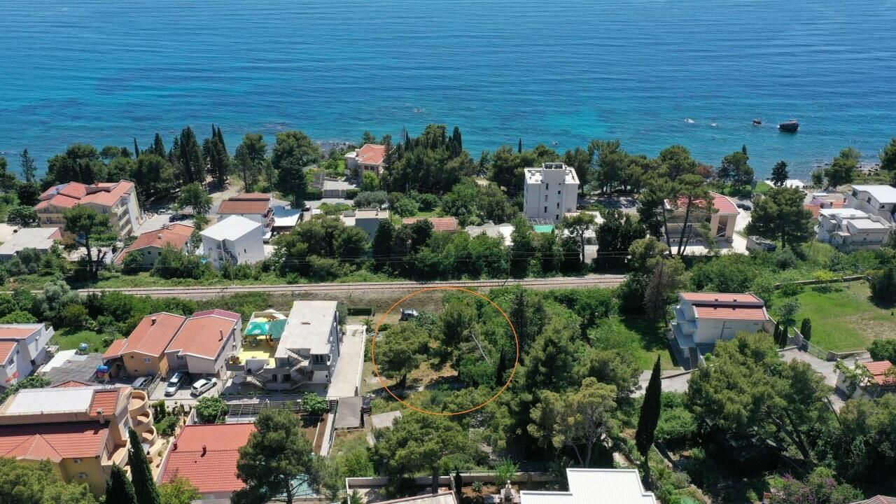 Grundstück in Bar, Montenegro, 419 m² - Foto 1