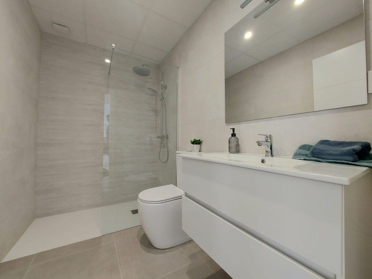 Villa en Roldan, España, 75 m² - imagen 15