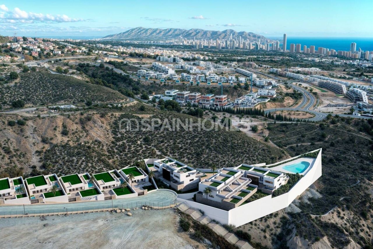 Apartment in Finestrat, Spain, 175 m² - picture 1
